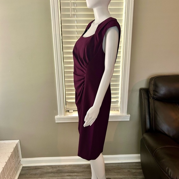 Elegant Purple Dress - Picture 4 of 5